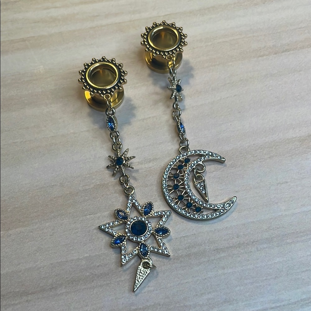 00g Celestial Plugs Tunnel Earrings